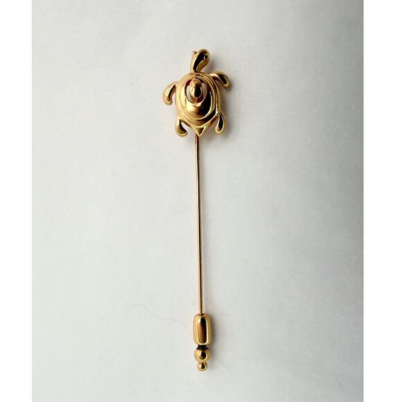 Vintage 60s Crown Trifari Turtle Stick Pin Gold Tone Figural Lapel Hat Pin - Picture 1 of 10